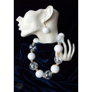 "Valtz": necklace lampwork blown beads winter decoration