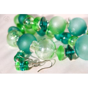 "Green spring" - beads and earrings